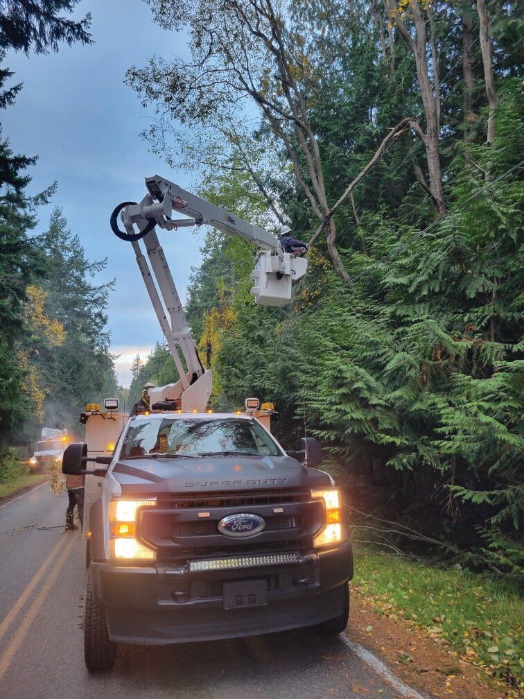 Crews worked around the clock through Monday night to restore power to Jefferson County residents. At one point, more than 9,000 people were without power in the area.
